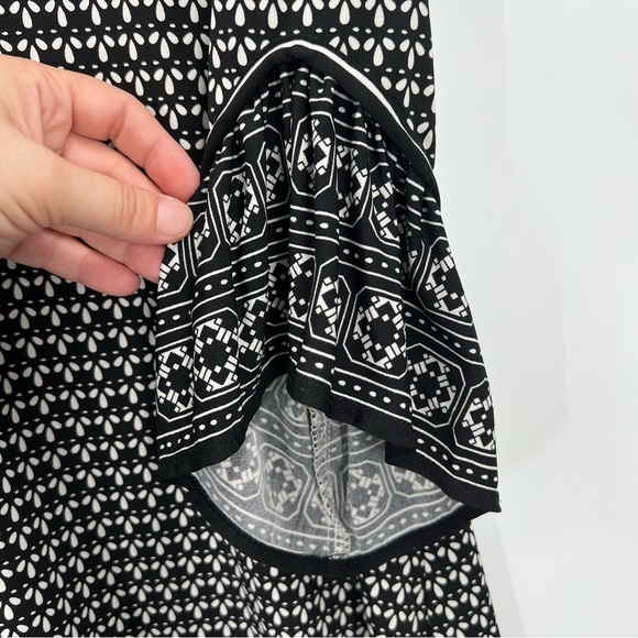 Black and White Patterned Dress Bundle - Picture 6 of 12